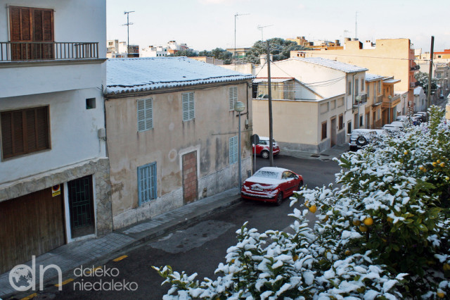 Śnieg na ulicach Arenal