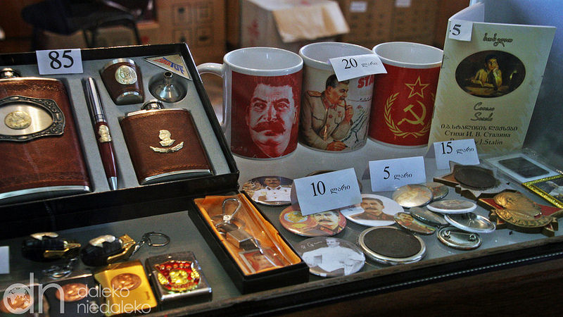 Pamiątki z podobizną Stalina